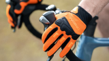 5 Best Waterproof Cycling Gloves in 2025 for Ultimate Comfort and Protection